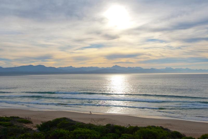 Plett Beachfront Guest House - image 10