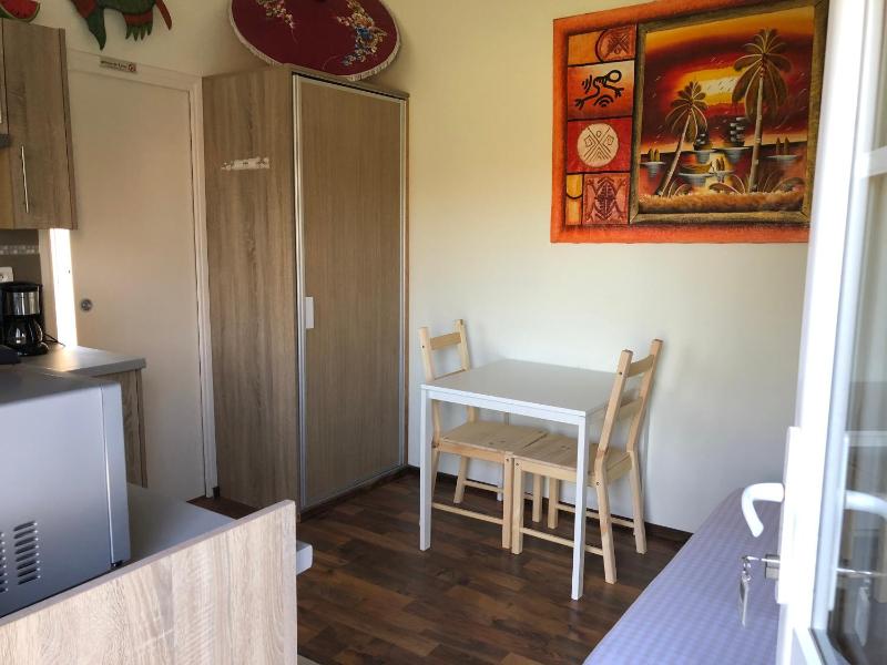 Studio Apartment image 4