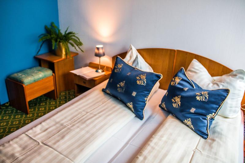 Double or Twin Room image 1