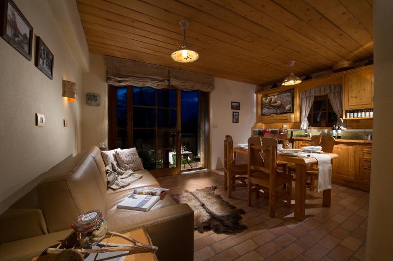 One-Bedroom Apartment with Terrace image 1