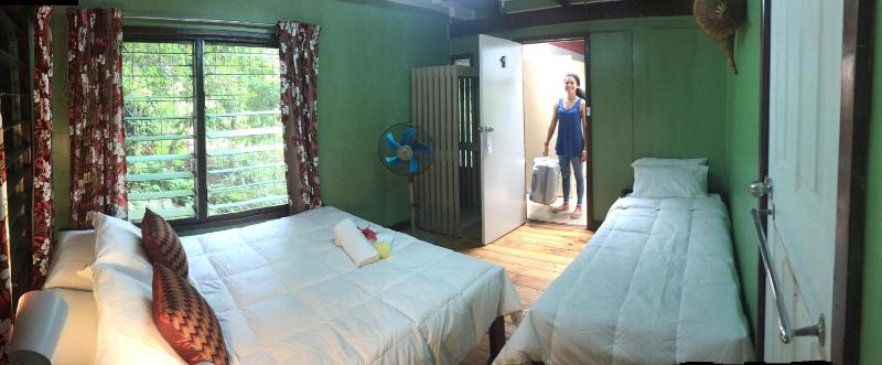 Treetops BnB & Bungalows - image 3