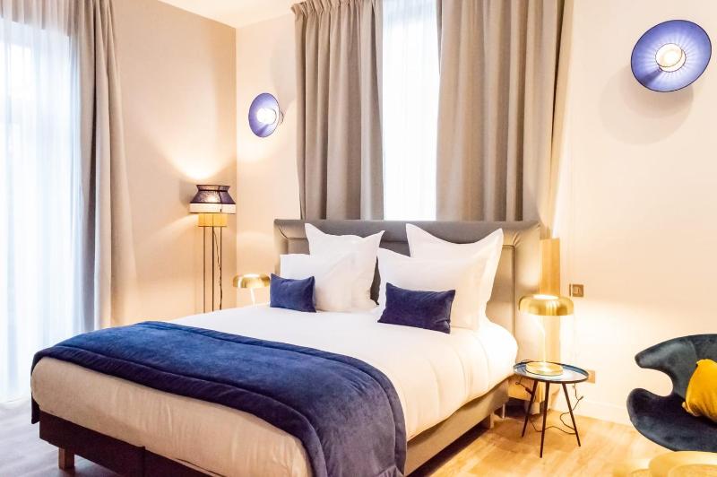 Junior Suite image 1