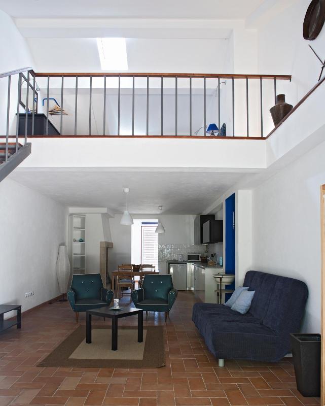 One-Bedroom Apartment image 1
