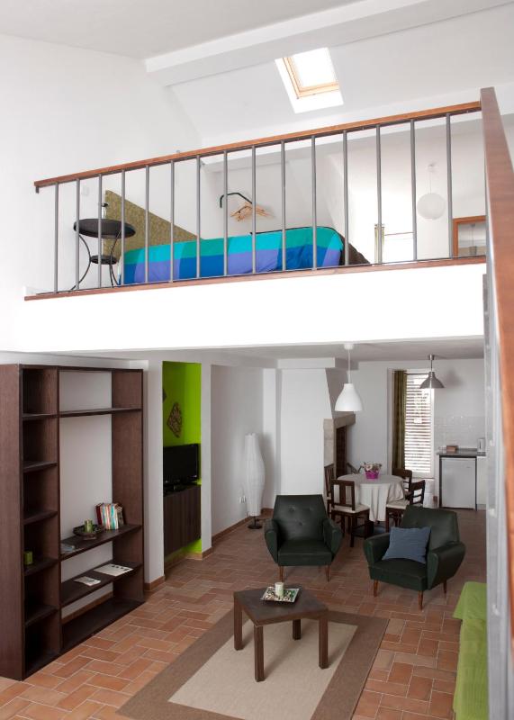 Two-Bedroom Apartment image 4