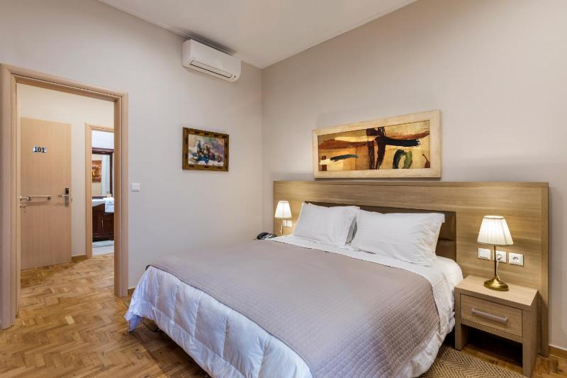 Superior Room (Erato House) image 1
