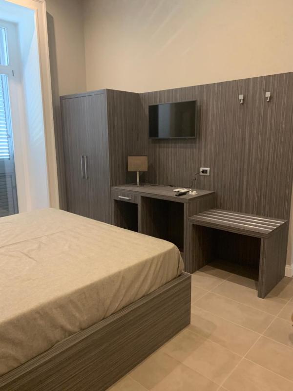 Queen Room with Sea View image 1