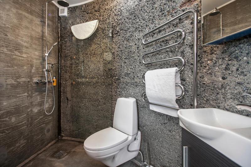 Double Room with Private Bathroom image 3