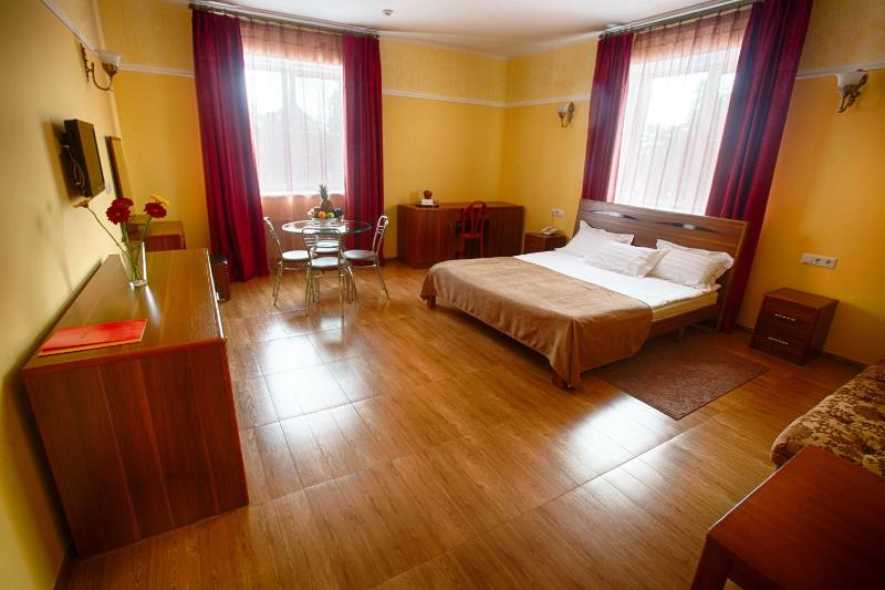Superior Double or Twin Room image 2