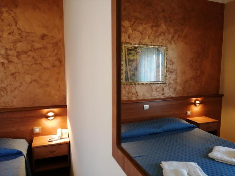 Hotel Il Vulcano - image 11