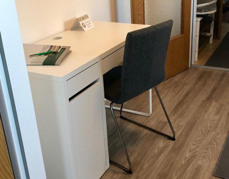 One-Bedroom Apartment image 4