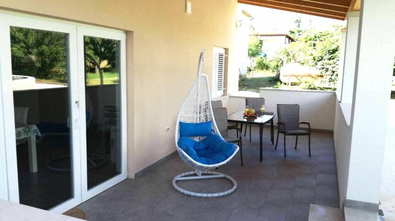 *Amazing modern apartment with 2 bedrooms* - image 24