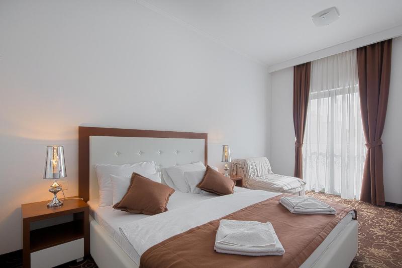 Standard Double Room image 1