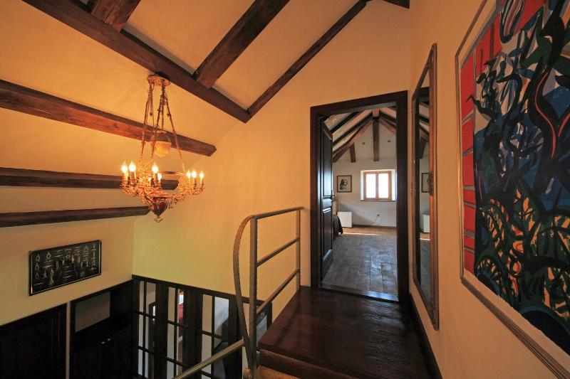 Villa with Sea View image 4