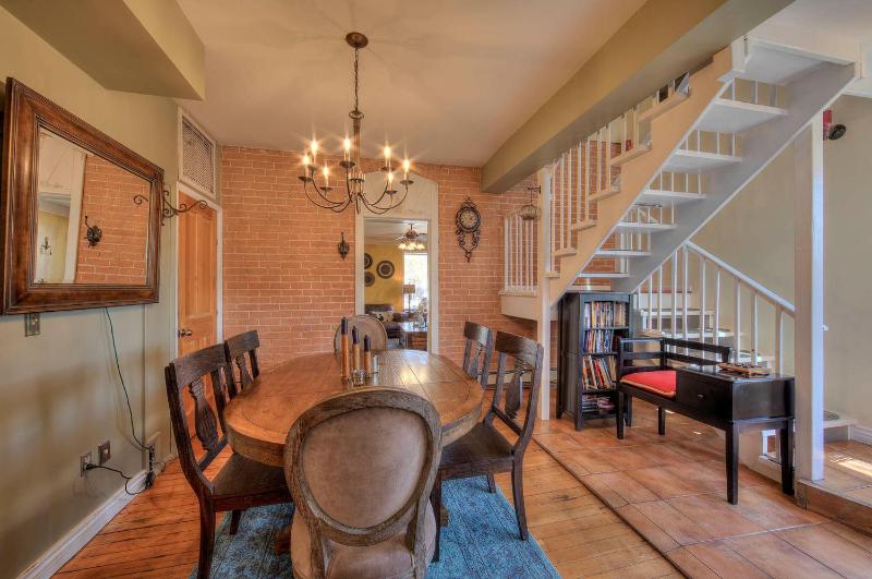 Cali Cochitta Vacation Rentals - image 1