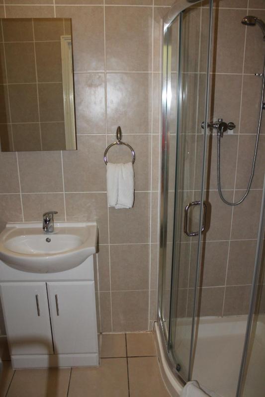 Double Room image 2