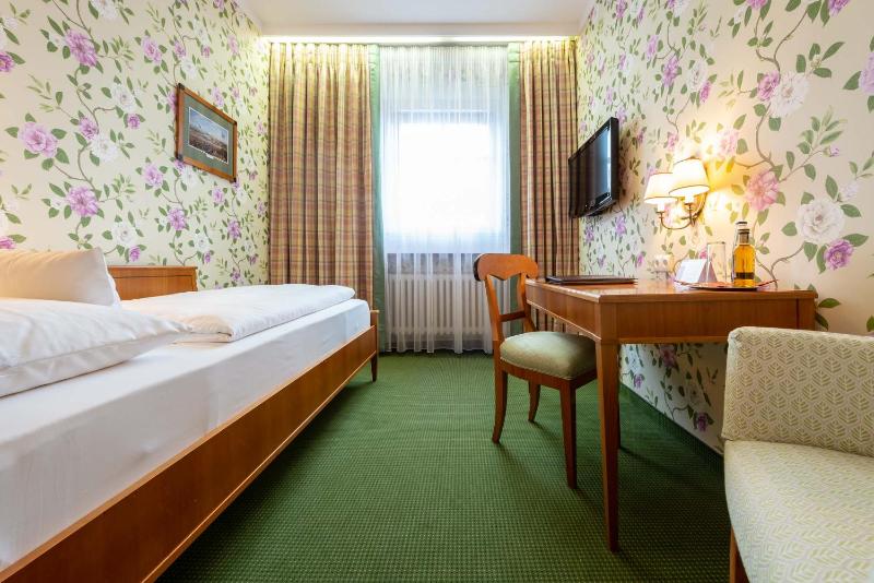 Standard Single Room image 1