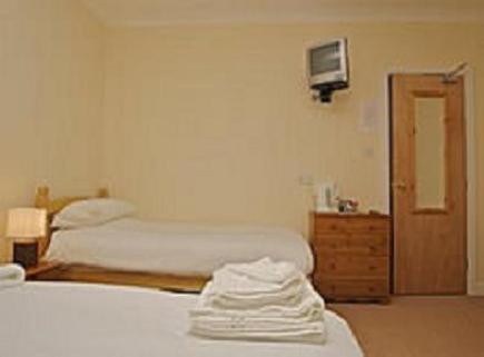 Family Room image 2