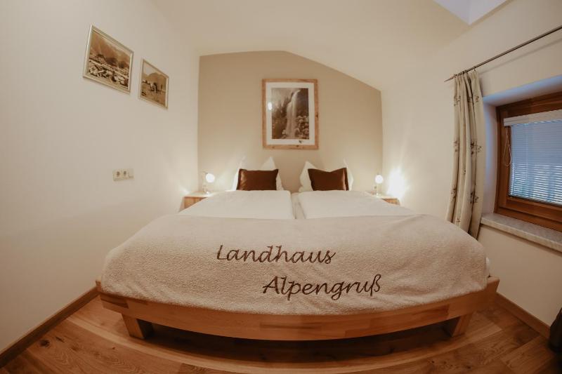 One-Bedroom Apartment with Balcony image 3