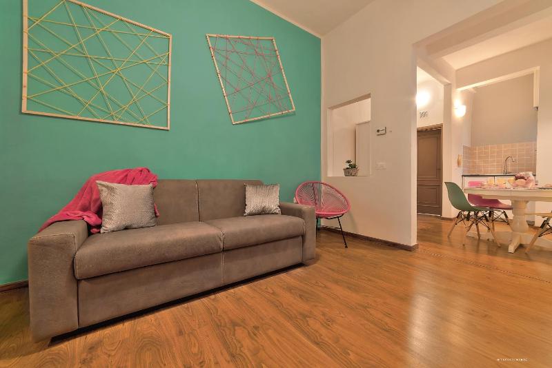 Borgo in color - Sweet Dreams in Florence - image 7