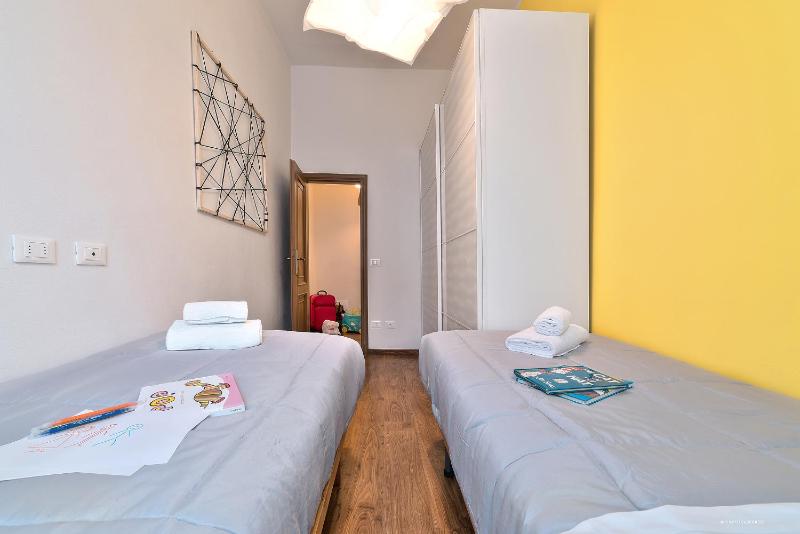 Borgo in color - Sweet Dreams in Florence - image 12