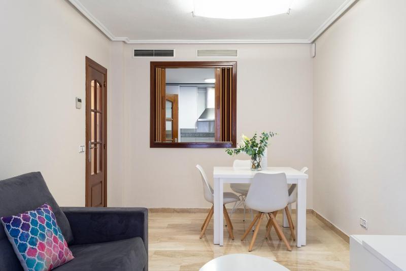 1 Bedroom Apartment image 2