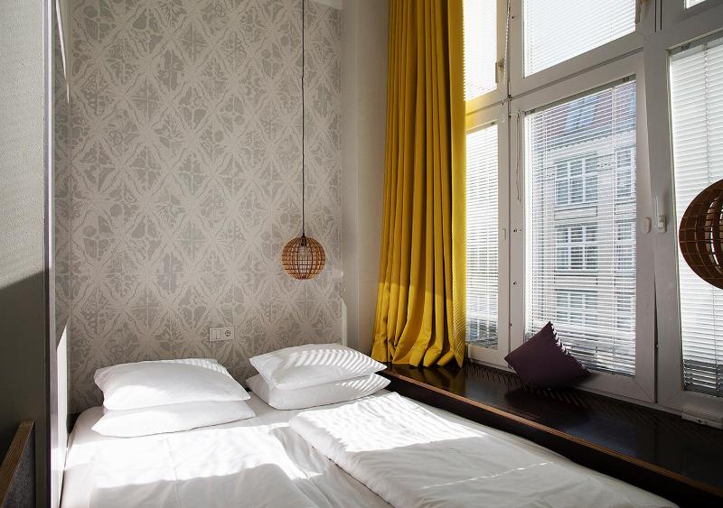 Small Double Room image 2