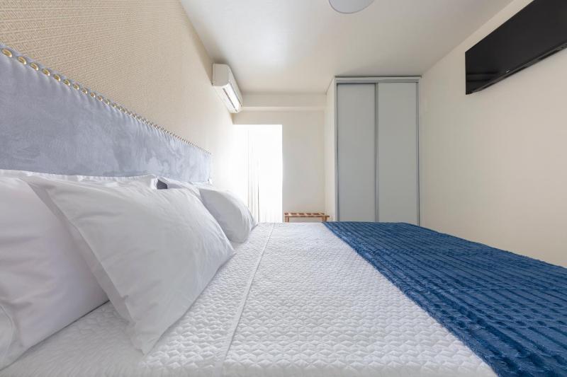 Double Room image 2