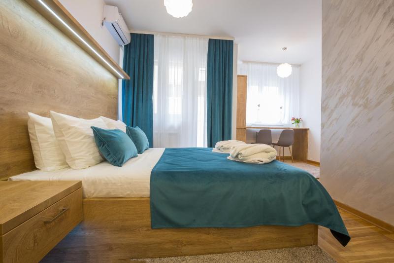 Studio Apartment image 4