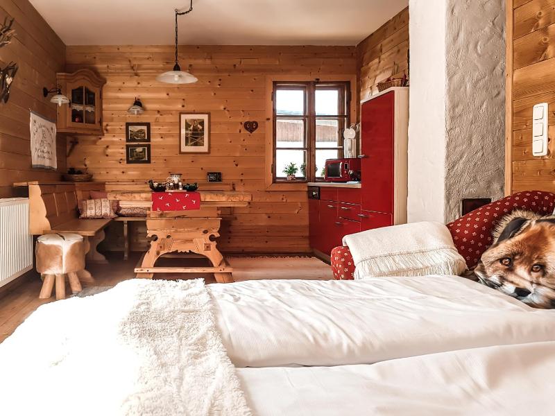 One-Bedroom Apartment with Terrace image 3