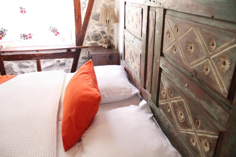 Deluxe Double or Twin Room image 2