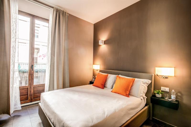 H501 Luxury Rooms - image 9