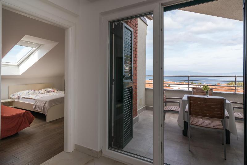 Two-Bedroom Apartment with Sea View image 2