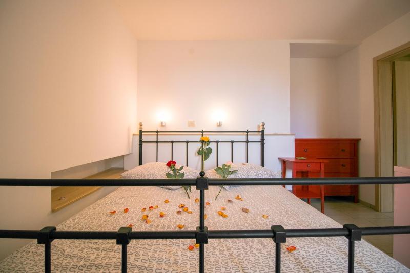 Apartment with Terrace and Garden View image 3