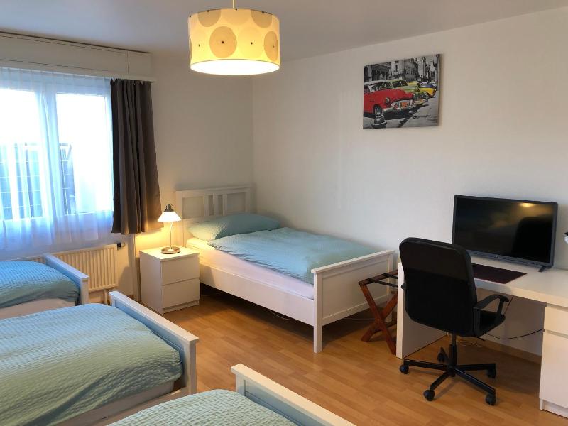 Quadruple Room image 3