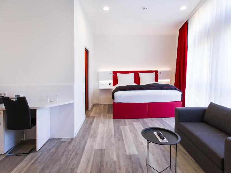 Superior Double Room image 2