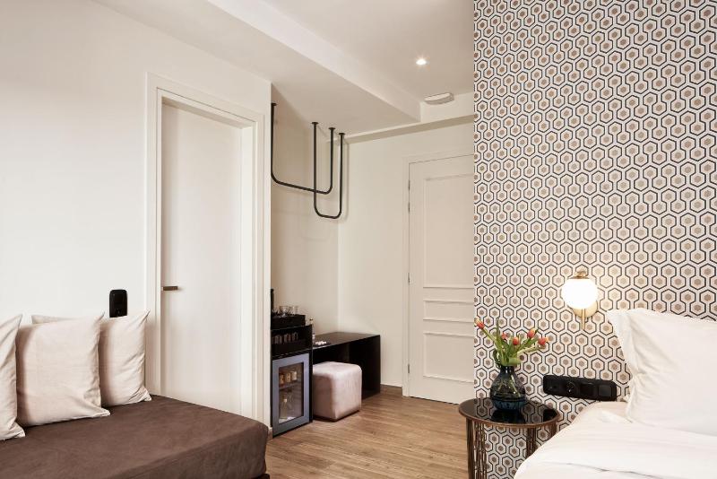 Junior Suite image 4
