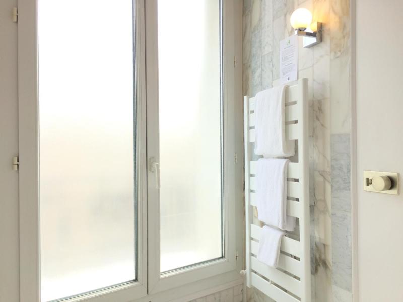 Business Room image 2