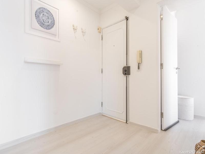 Apartment image 2