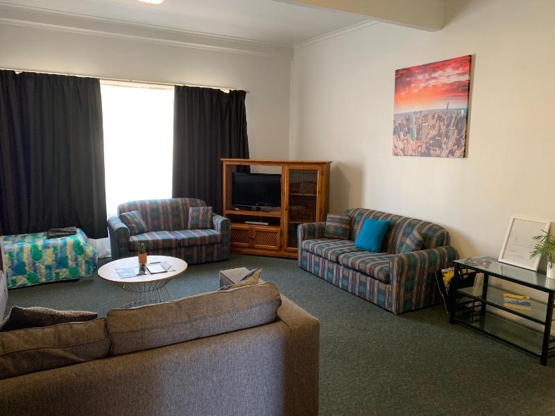 Hello Adelaide Motel and Apartments - image 11