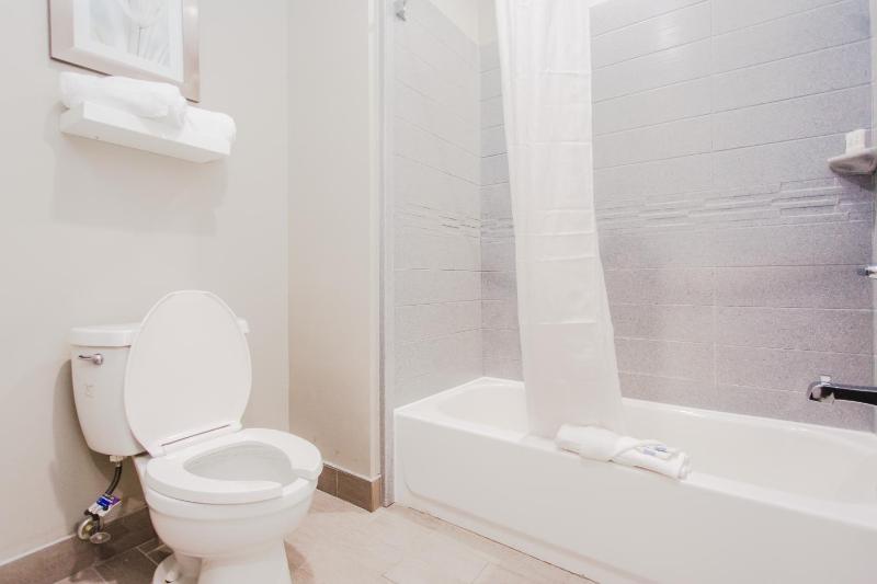 King Suite image 3