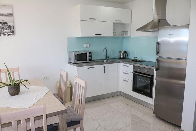 Beach Apartment Anđela - image 13
