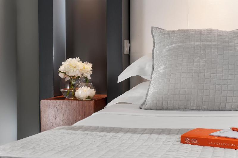 Single Room image 1