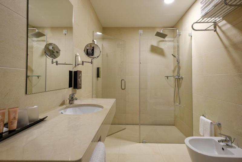 Triple Room image 3