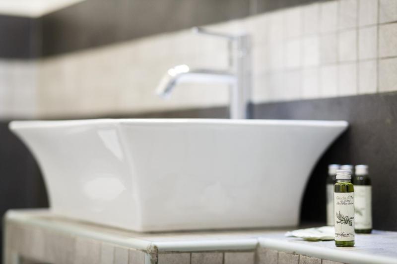Aeterna Rooms Collection GuestHouse - image 2
