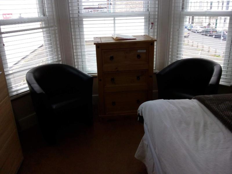 Family Double Room image 4