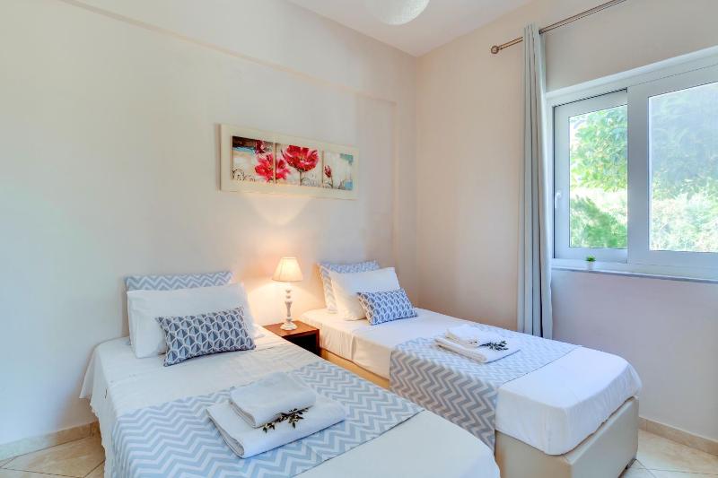 Two-Bedroom Apartment with Sea View image 1