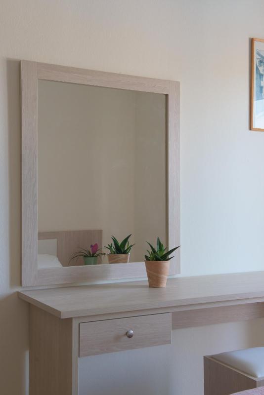 Twin Room with Sea View image 2