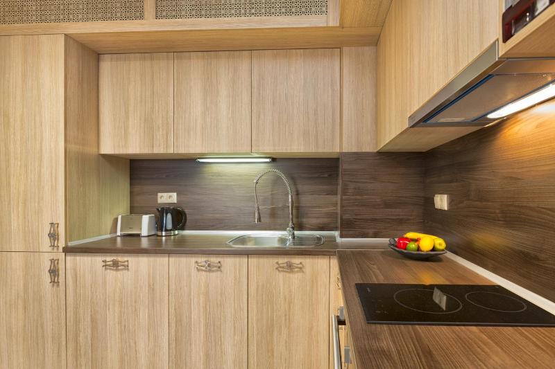One-Bedroom Apartment with Balcony and Pool View image 4