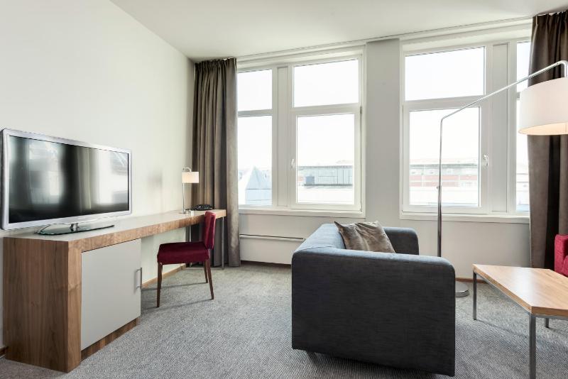 Junior Suite image 4
