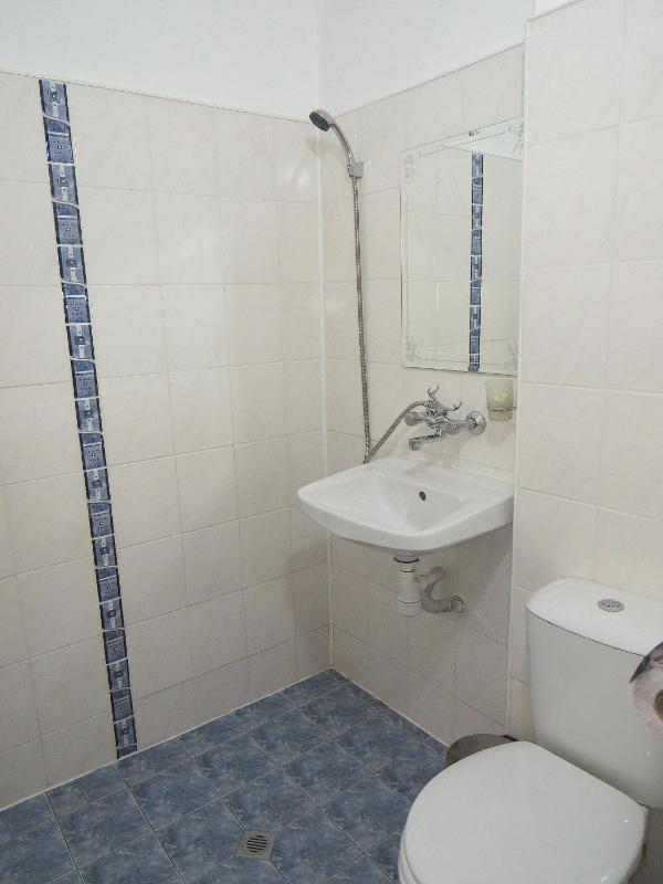 Standard Triple Room image 3